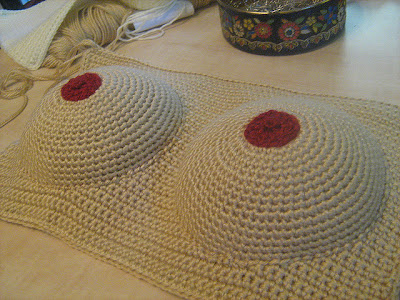 Co zrobić z resztek włóczki? Pomysł 15. dla dorosłych na Walentynki