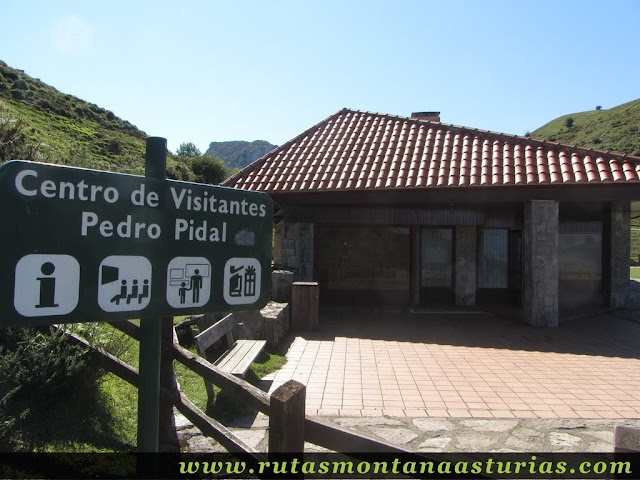 Ruta Lagos de Covadonga PR PNPE-2: Centro de Visitantes Pedro Pidal