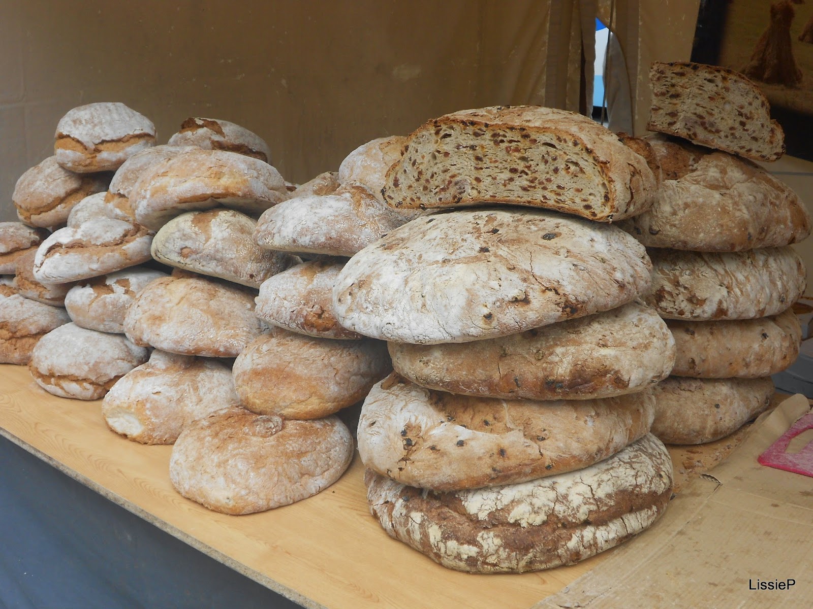 Mi blog viajero pan medieval? Medieval bread to eat?