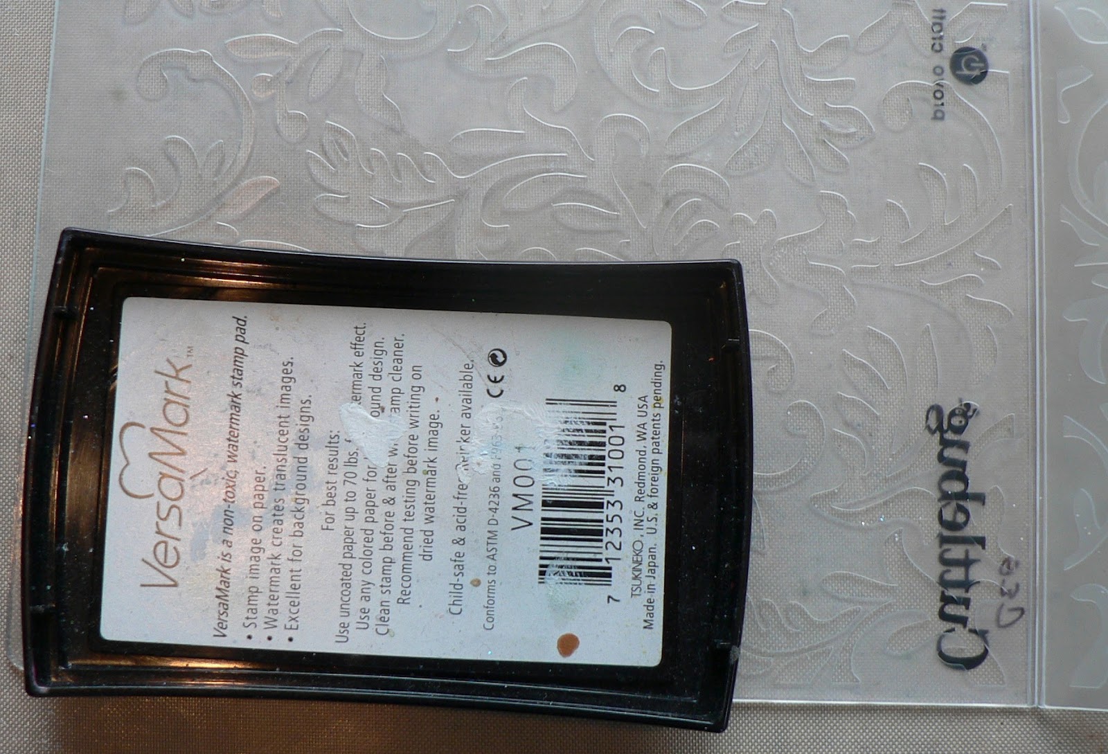 Creative Expressions Combining Embossing Folders and Embossing Powders