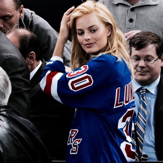 Margot Robbie Is Our Kind of Hockey Fan