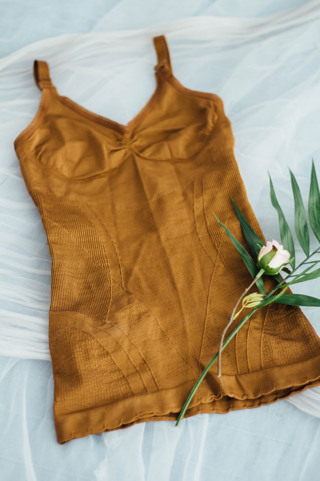 Queen of the Crop.The Covet Collection MakeMeUp