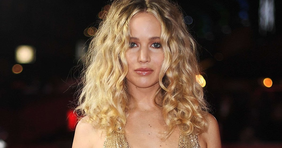 Celebrity today. Celebrity today. Celebrity today. Eiza gonzalez. эмма уотсон.