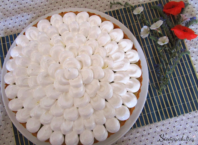 Tarta de lima, frangipán y merengue (Siempredulces)