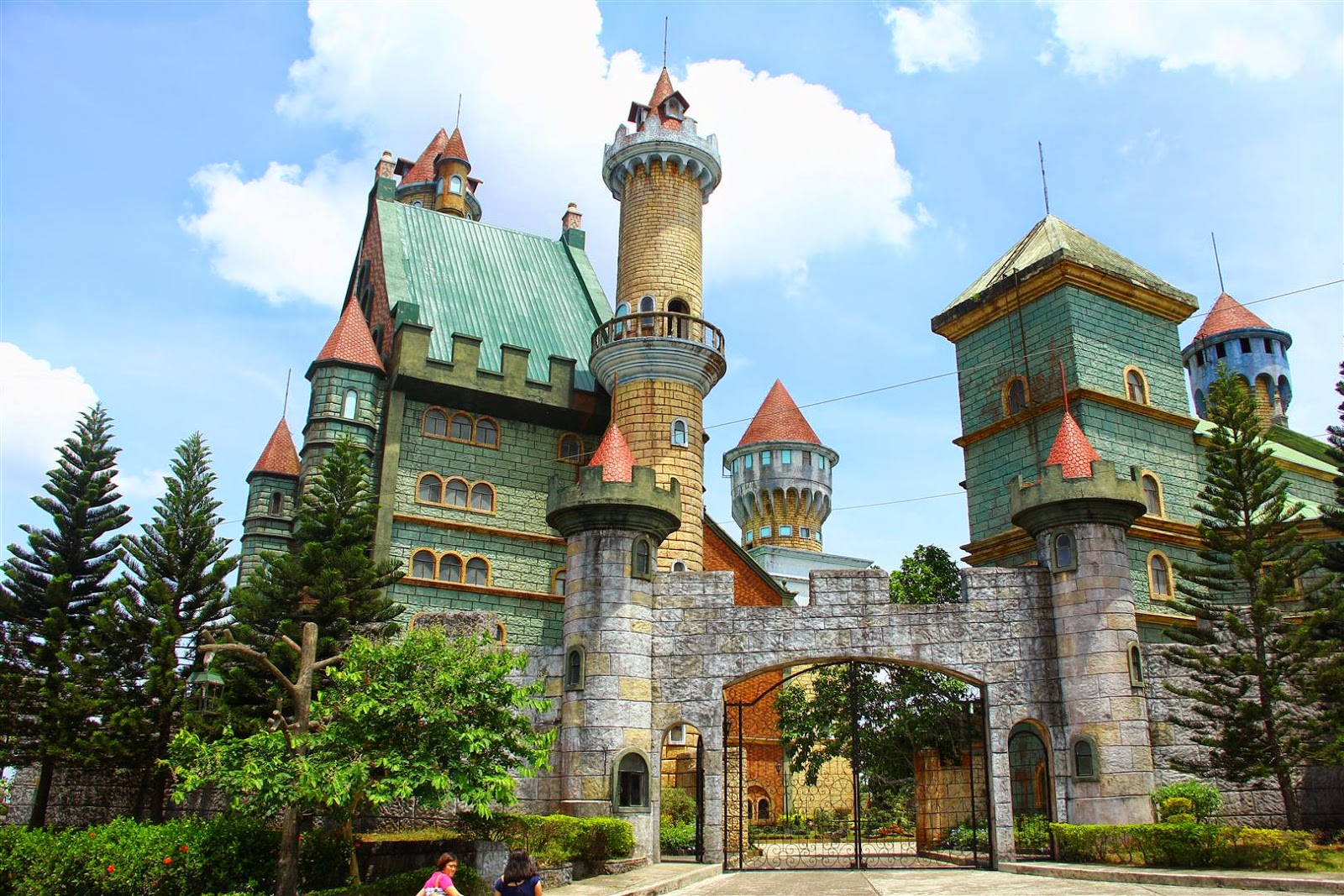 Have Some 15 Things to do While on a Tagaytay Daytrip/ Roadtrip