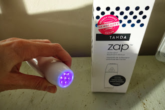 Beauté : Tanda Zap le soin anti-acné, anti-imperfection à la lumière ZED bleue pour les particuliers