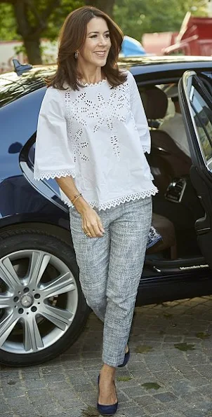 Crown Princess Mary attended a charity event for the Danish Kidney Foundation, Princess Mary style wore blouse