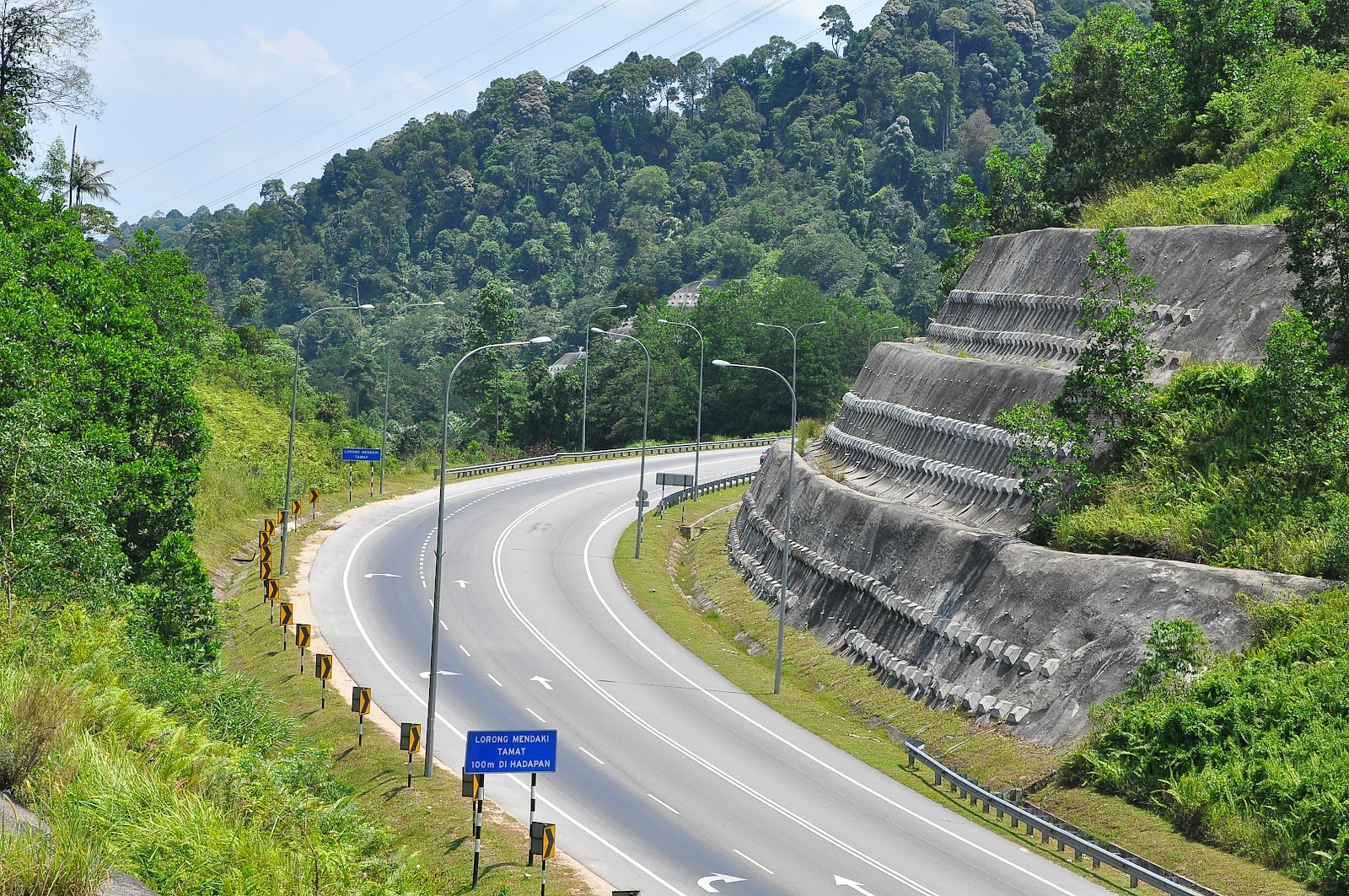 Sungai Siput Boy Hiking  Gunung Angsi Kuala Pilah Negeri Sembilan Via