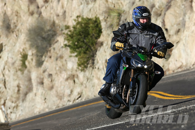 http://motorcyclesky.blogspot.com/wp-content/uploads/2013/12/2014-Kawasaki-Z1000-ABS-action-1-590x393.jpg