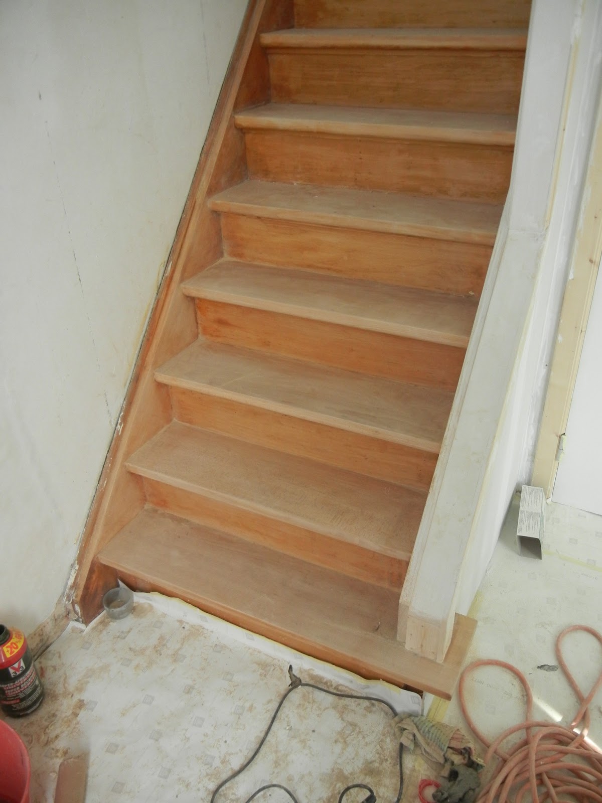 KLEERSNIJDERSLAAN Verven, verven, klusjes, verver, schuren, verven, keuken installeren, en