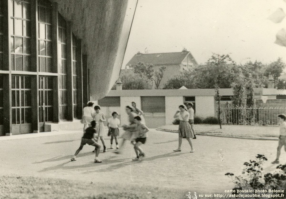 ArnouvillelèsGonesse Église NotreDamedelaPaix