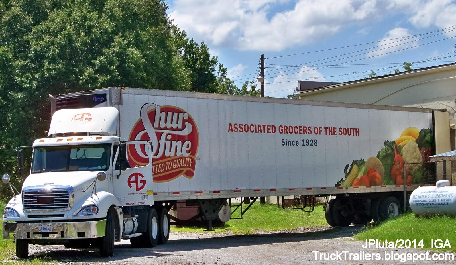 TRUCK TRAILER Transport Express Freight Logistic Diesel Mack Peterbilt Kenworth Volvo