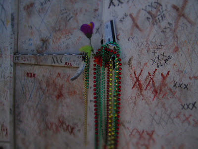 Words of Widsom and Beads on the Marie Laveau Tomb