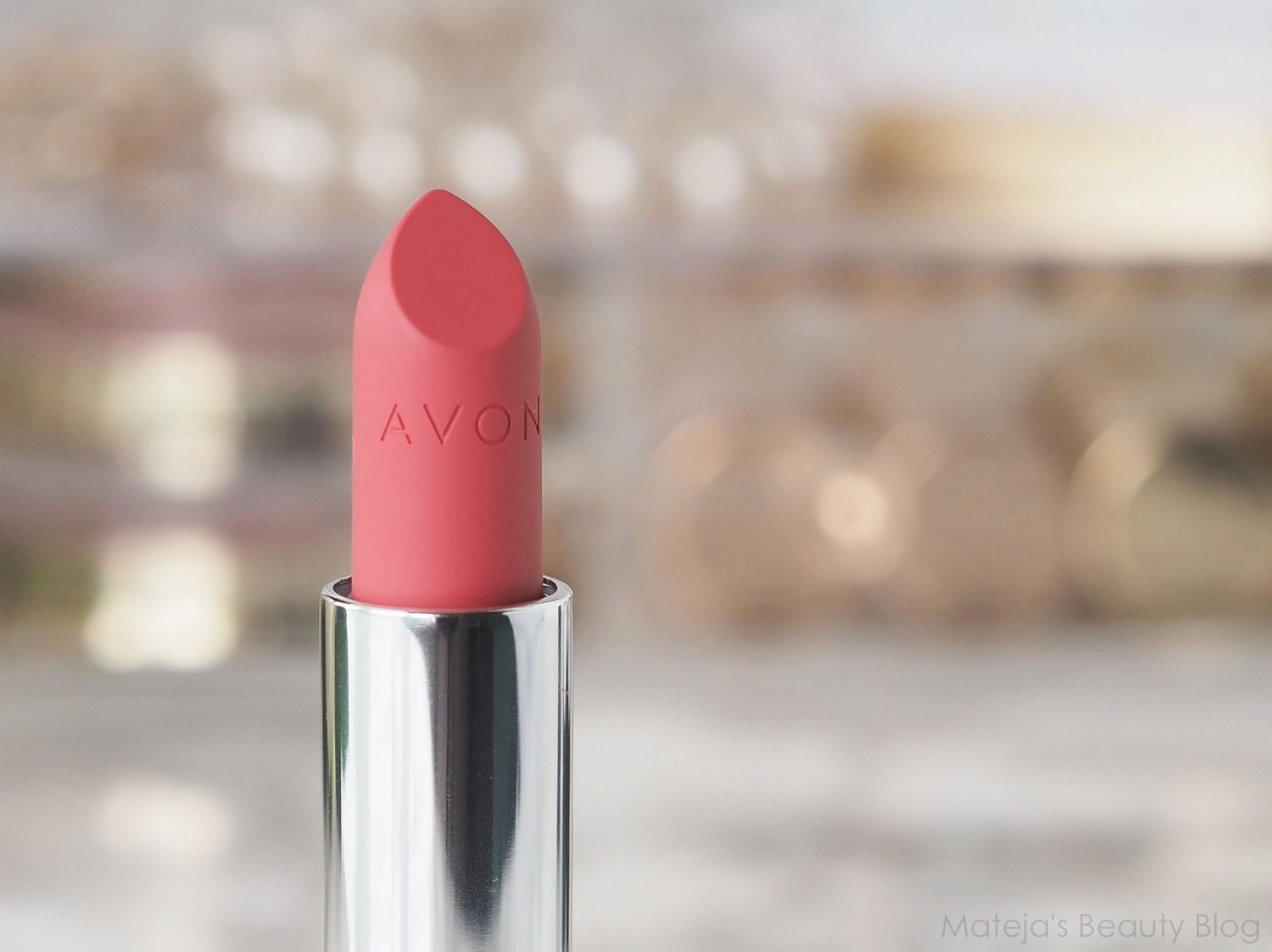 The Lipstick Diva Avon Extra Lasting Lipstick In Ravishing Rose