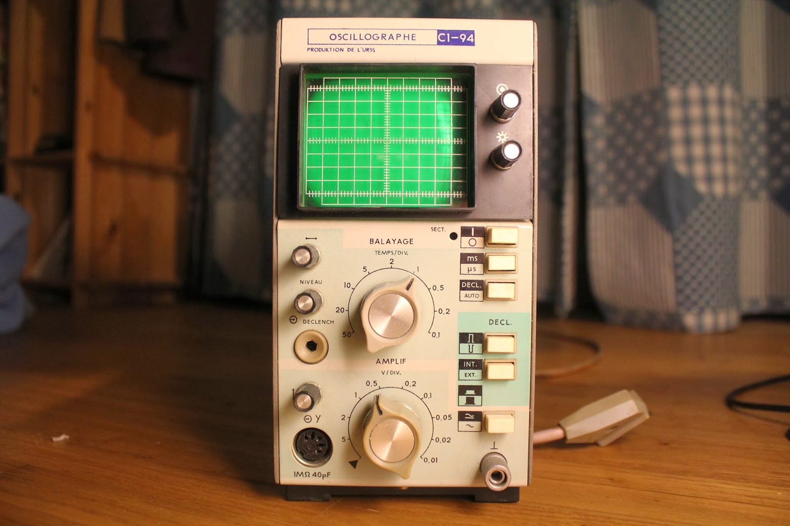 Vapeurs d'étain: Oscillographe C1-94