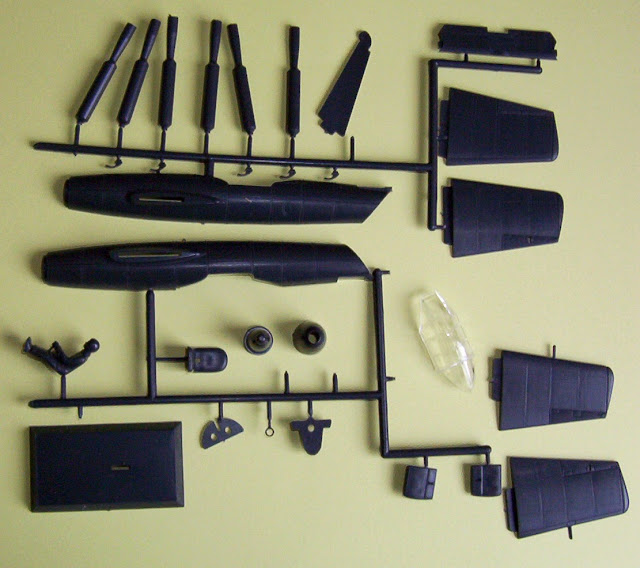 Le Yokosuka MXY7 Ohka modèle 11