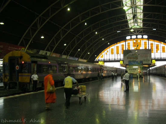 Platform of Hua Lamphong Train Station