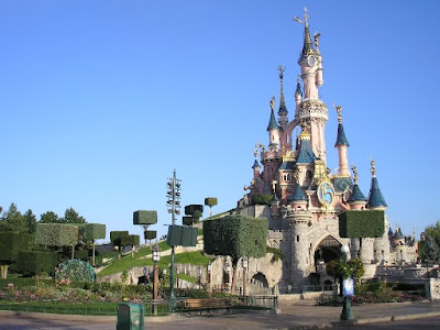 Sleeping-Beauty-Castle-Disneyland-Paris