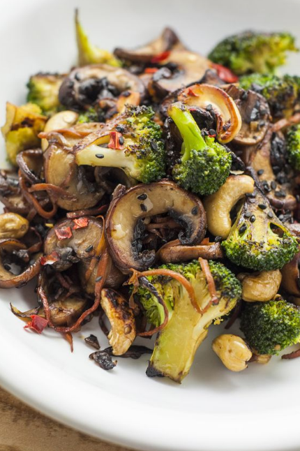 Broccoli and Mushroom Stir-Fry