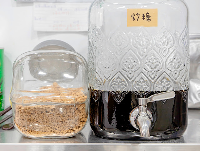 茶覓飲品，選用南投魚池好茶+手工炒糖，還有媲美放大版鮭魚卵的珍珠嫩Q好吃！