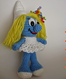 PATRON GRATIS PITUFINA (LOS PITUFOS) AMIGURUMI 