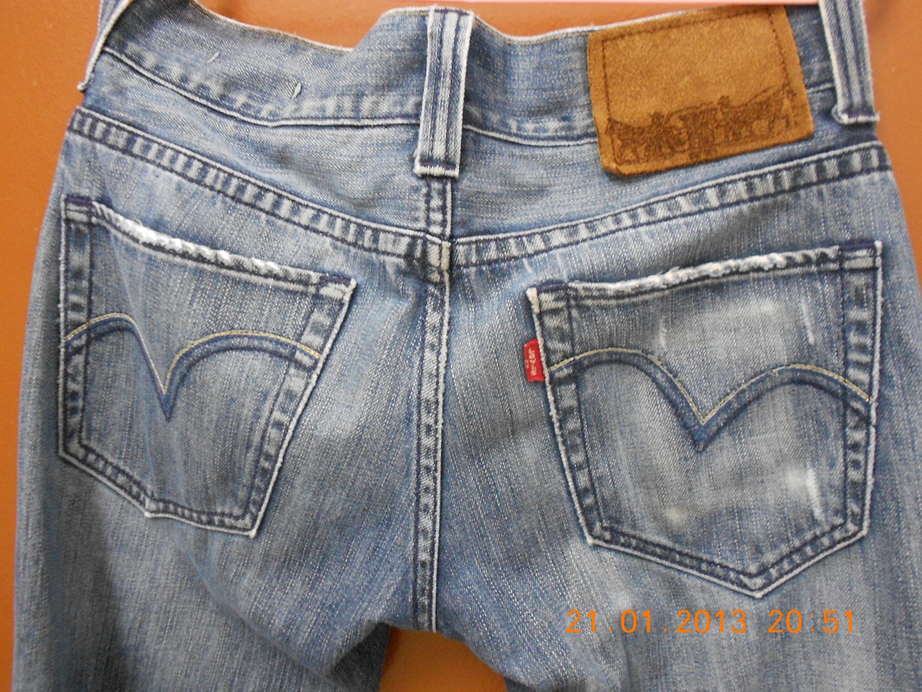 Cari Jeans: Levis 522 Premium Jeans