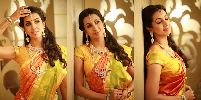 Sanjjanaa Traditional Saree Photos 2017 Sanjjanaa Traditional Saree Photos