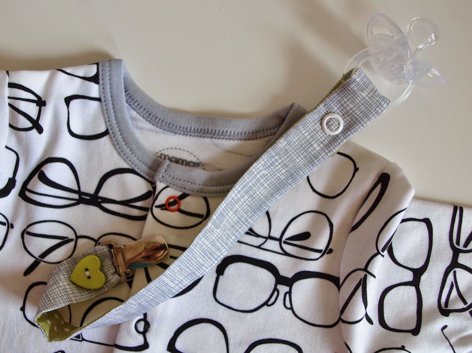 Crafted by Carly Dummy Clip