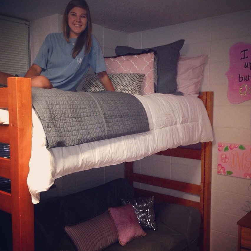 A. McLain UARK Hacks Move In