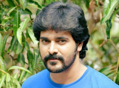 Srinish Aravind Family Wife Son Daughter Father Mother Marriage Photos Biography Profile