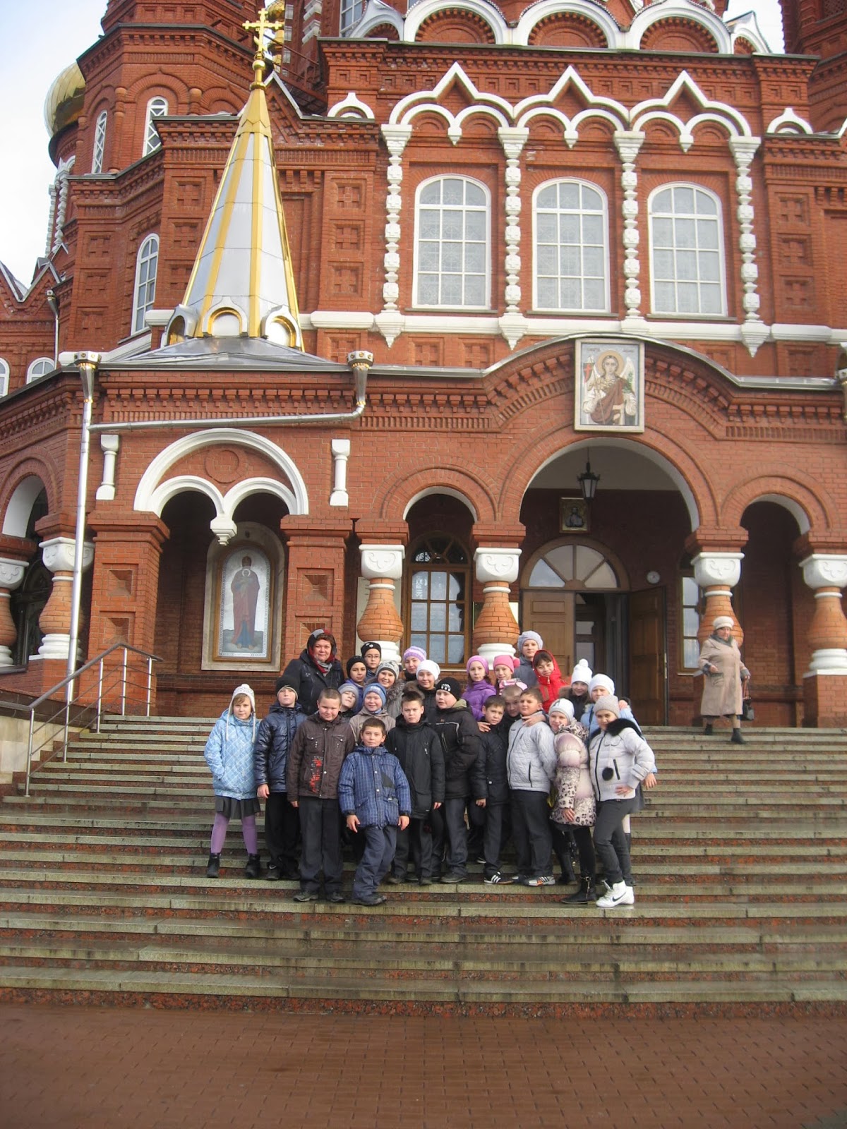 Город ижевск удмуртская республика достопримечательности. Обзорная экскурсия по ижевску. Обзорная экскурсия по ижевску. Достопримечательности удмуртии. Обзорная экскурсия по ижевску.