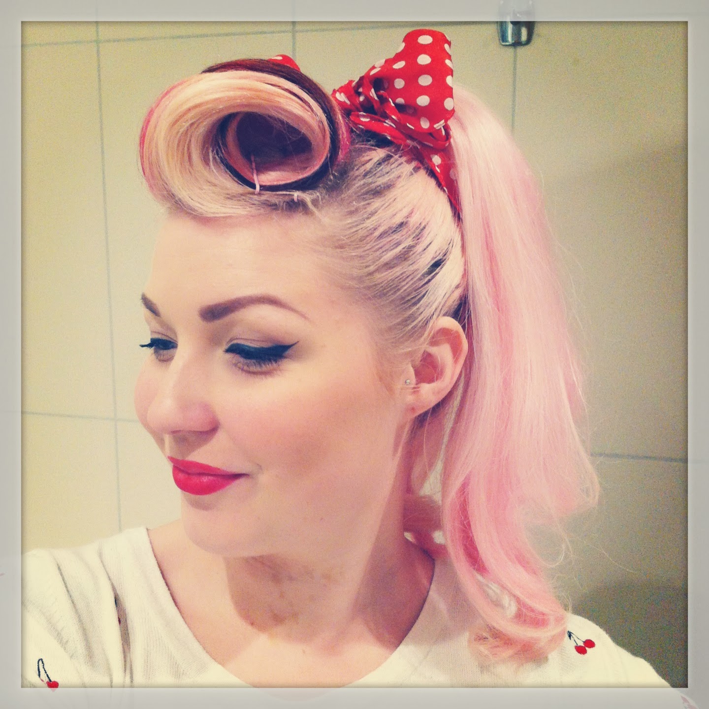 Diablo Rose Pin Up Style Inspiration For Long Hair