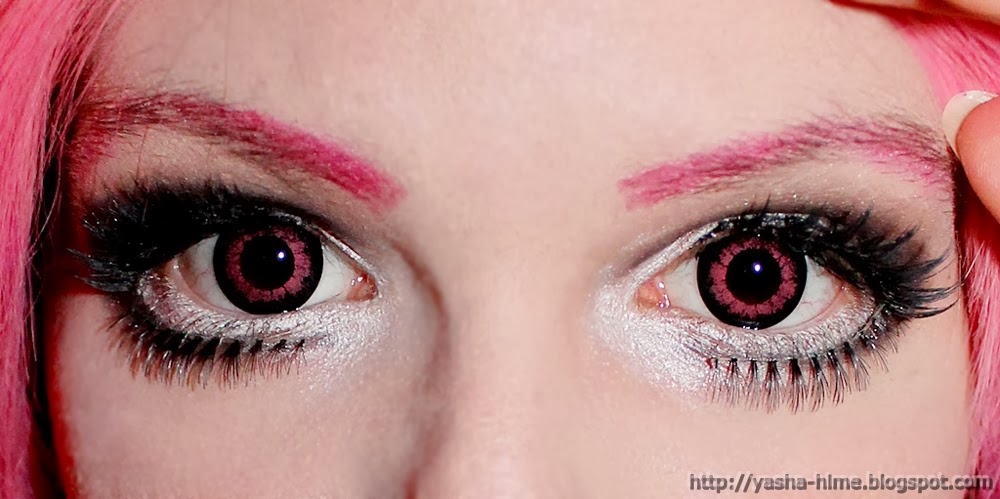 Почему глаза розовые. Розовые глаза. Существа с розовыми глазами. Розовые линзы для глаз. Розовые глаза от природы.