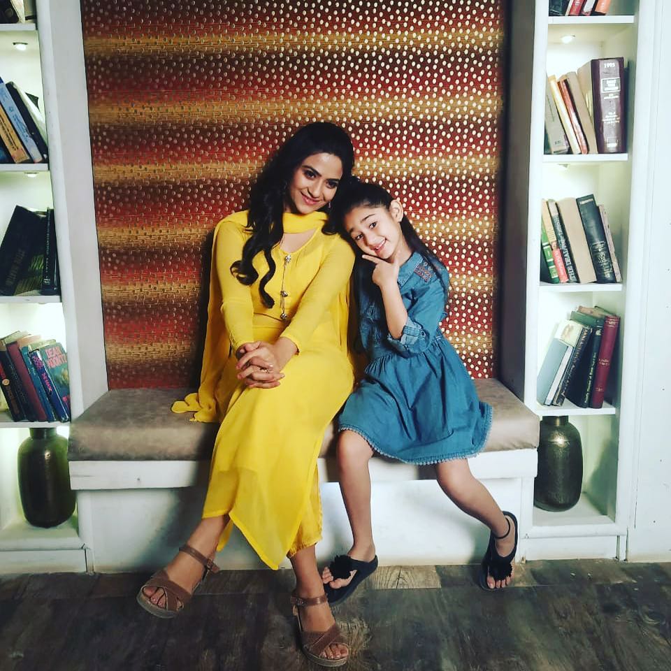 Silsila Badalte Rishton Ka 24th December 2018 Episode Written Update @bollywoodkibaten #silsila #yashrajfilms @yashrajfilmstalent @bhaagmilkhabhaag @rakeyshommehra @filmygyan #questions #chitchat #funside #fun #booklaunch. silsila badalte rishton ka 24th