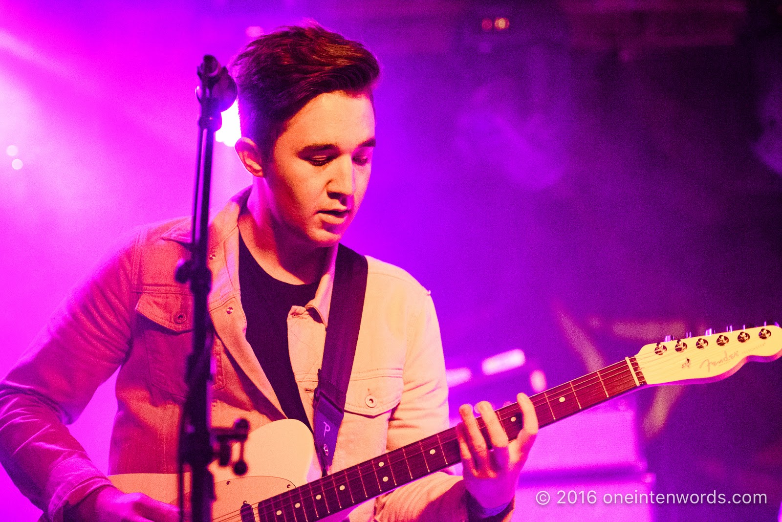 one in ten words Weathers at The Velvet Underground Concert Pictures