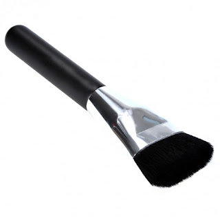 http://www.dresslink.com/black-wooden-makeup-brushes-essential-cosmetic-tools-face-flat-contour-foundation-brushes-p-27971.html?utm_source=blog&utm_medium=cpc&utm_campaign=Zofia542