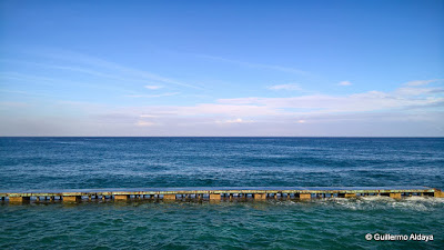 En Miramar (La Habana, Cuba), by Guillermo Aldaya / AldayaPhoto