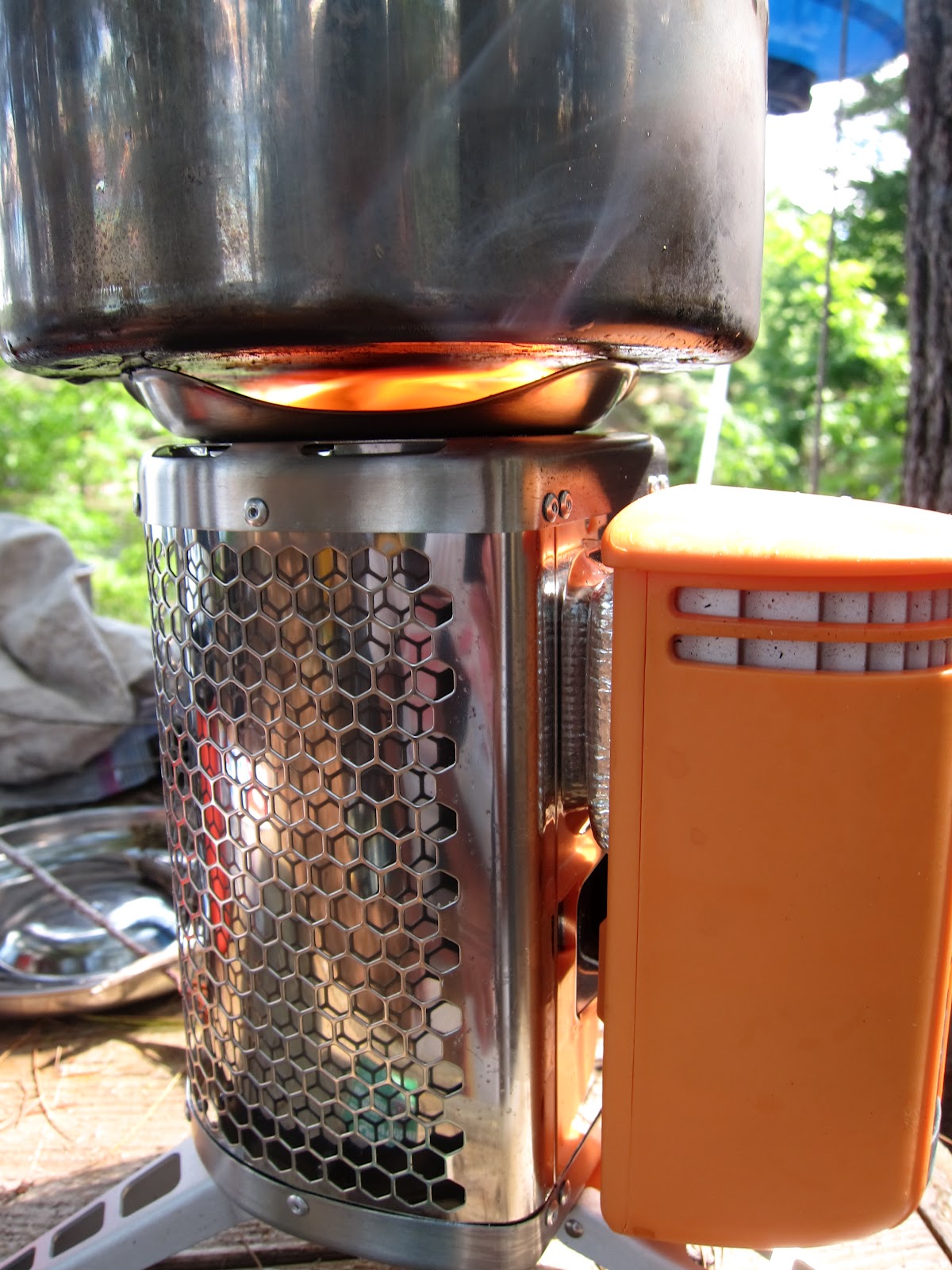 Camper Umo's Campground Reviews Review Biolite Camp Stove