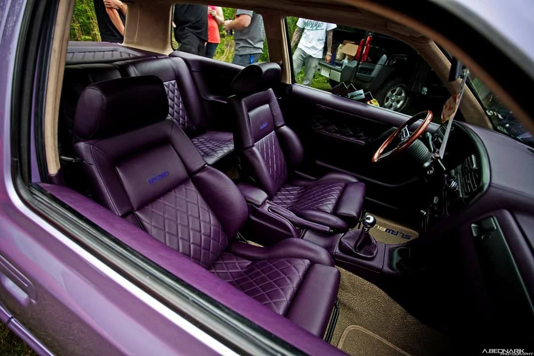 Golf - Roxo - Carro Luxuoso