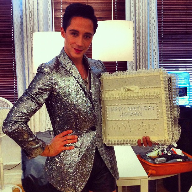 Binky's Johnny Weir Blog Archive: A Super-Sparkly Silver-Sequined ...
