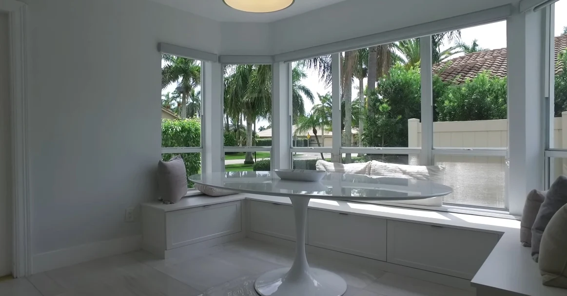 41 Photos vs. 2 MIAMI Waterfront Condos + Private Pool Home Interior Design Tours
