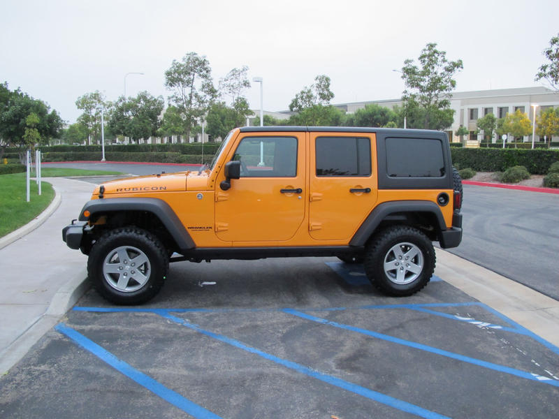 Dozer 2012 jeep
