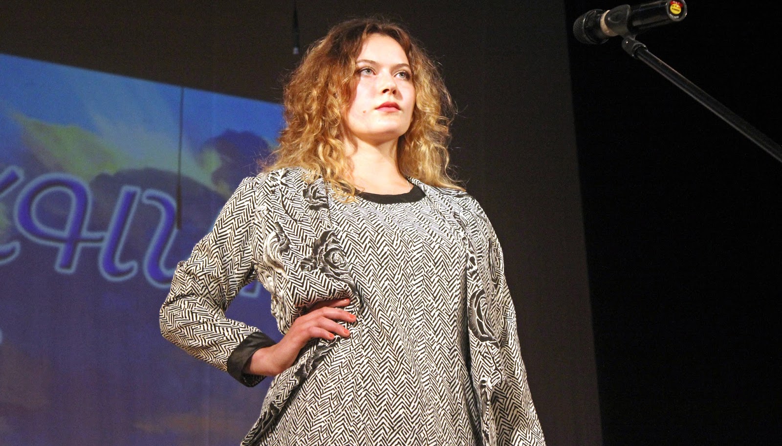 королева дизайнер. Inna koroleva lab куртка путина. дизайнер одежды екатеринбург. дизайнерская одежда инны королевой. дизайнер королев.