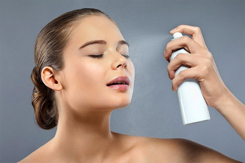 xit-khoang-duong-am Các cách dưỡng ẩm da