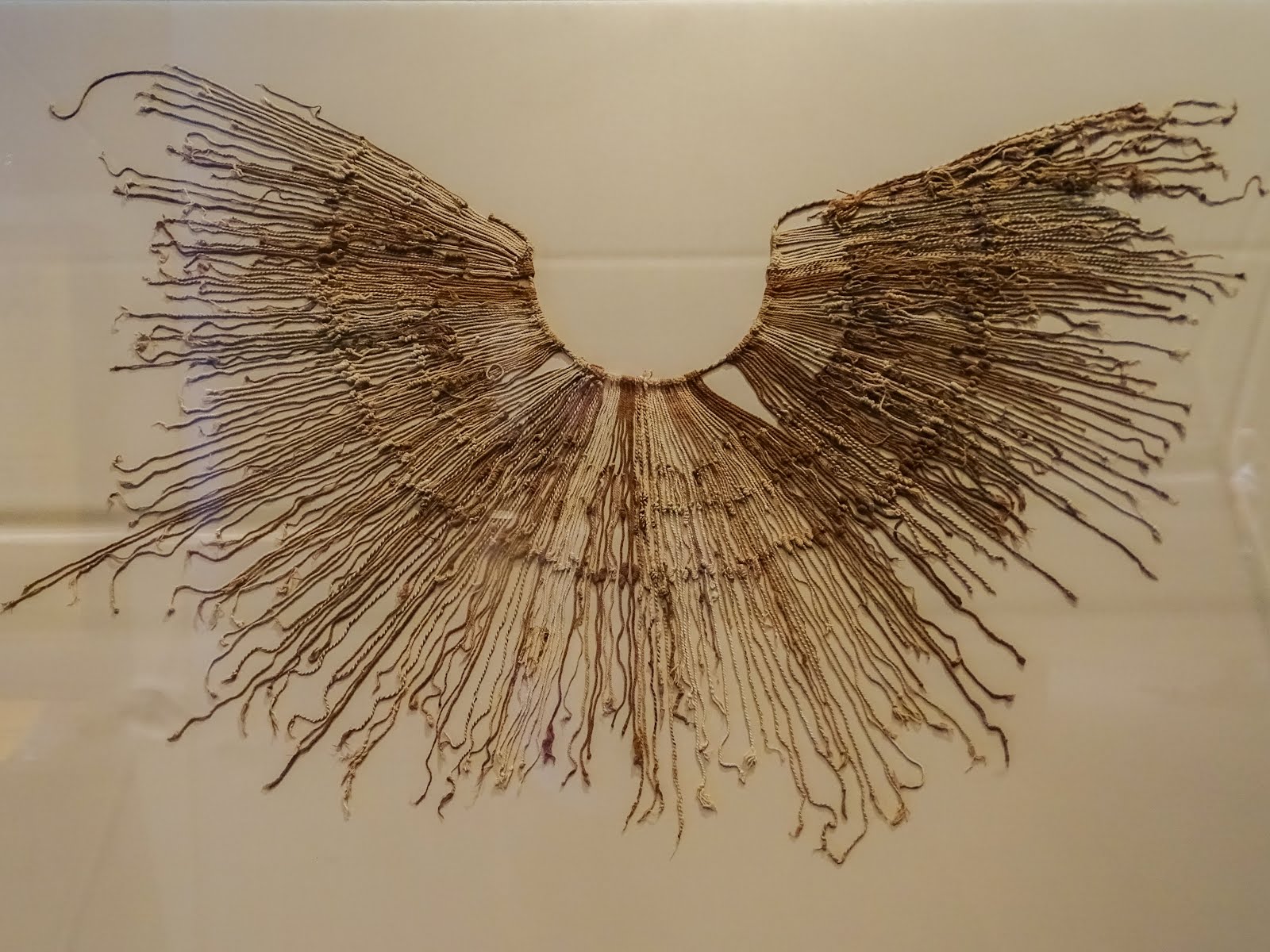 Walking Arizona Inka Khipu (Inca Quipu)