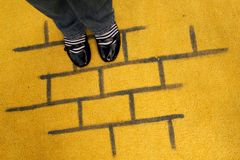 NeuroDojo “Follow the yellow brick road!” “WHAT ROAD?!”