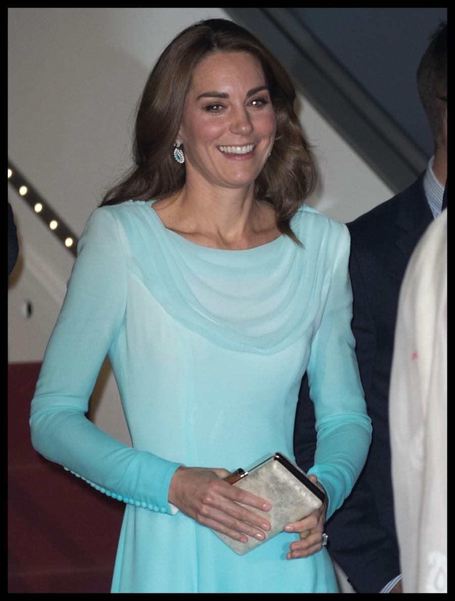 Kate Middleton Arrives at Kur Khan Airbase in Rawalpindi - Hollywood Stars