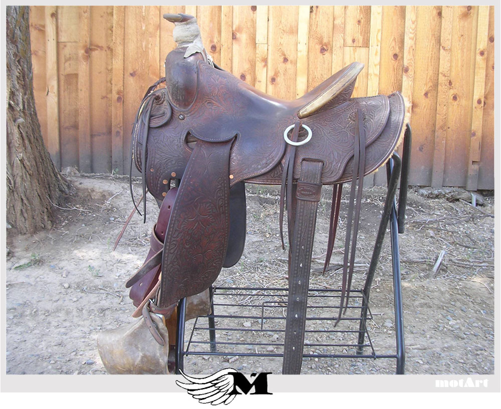 MotArt Western saddle