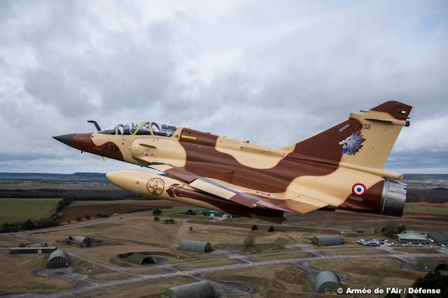 المقاتله الفرنسيه Dassault Mirage 2000 Beautiful%2BFrench%2BAir%2BForce%2BMirage%2B2000D%2Bwith%2Bspecial%2Bpaint%2Bscheme%2B4