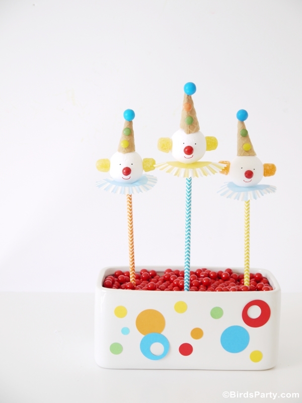 How to Make DIY Circus Clown Cake Pops - BirdsParty.com